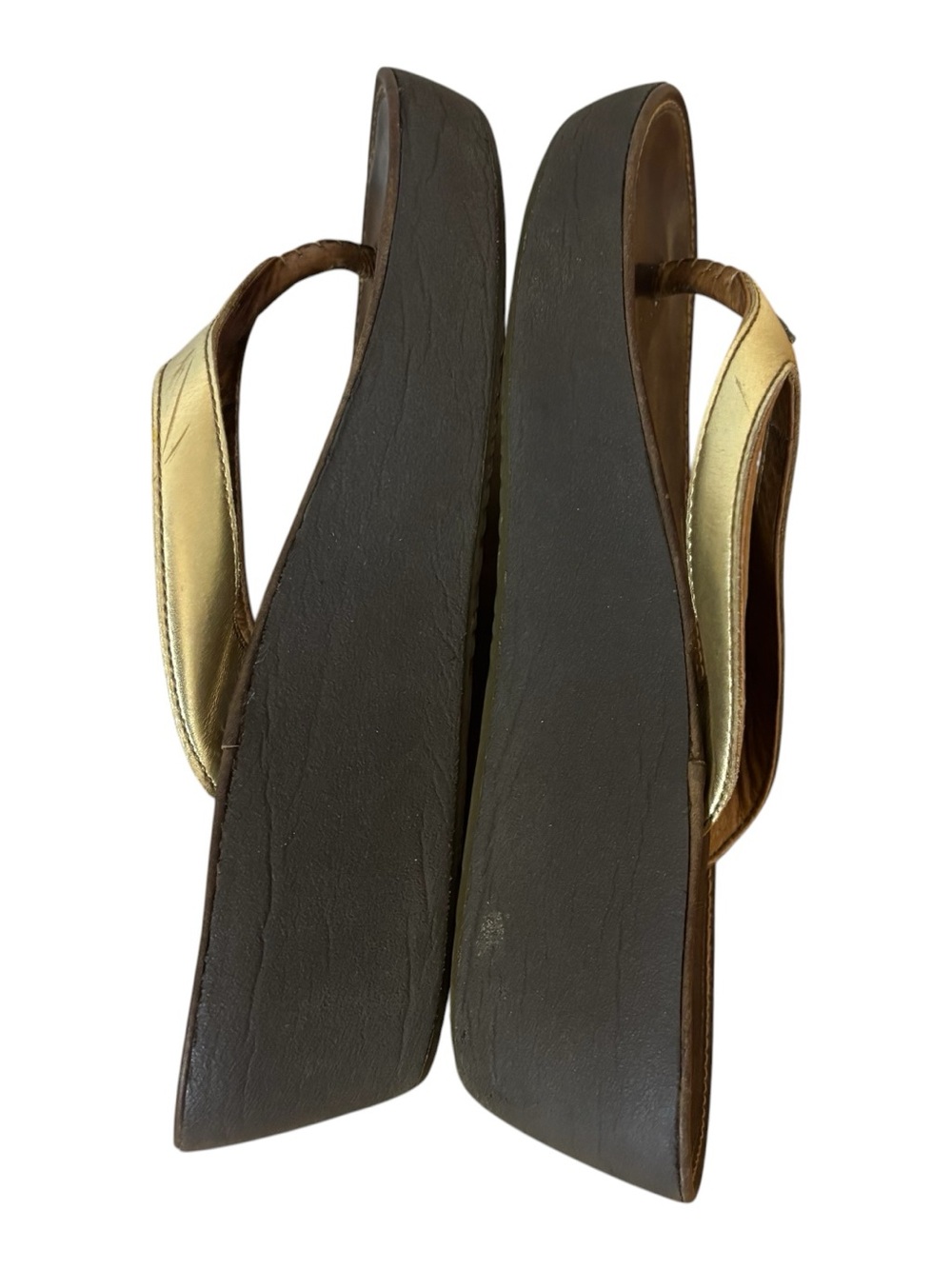 Olukai wedge heels sandals thong gold leather size 9. - Picture 8 of 8